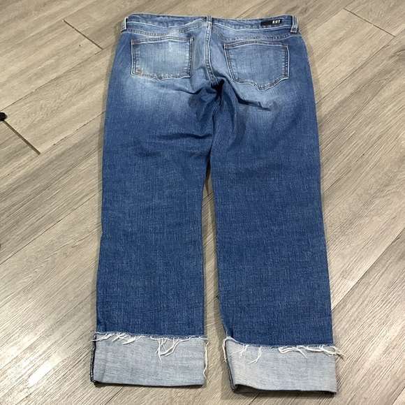 Kut from the Kloth Distressed Straight Leg Cuffed Crops Stretch Jeans size 8 - Picture 2 of 15